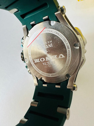 Reloj Invicta Venom Plateado/verde Fullset Para Hombre