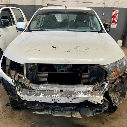 Imagen 2 de 10 de Ford Ranger Chocada 2017 2.2 4x2 Al Día Con Faltantes - 08