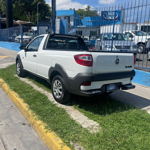Imagen 6 de 13 de Ram 700 Slt Regular Cab 2018