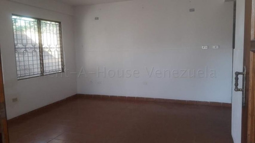 Imagen 9 de 14 de Casa Residencial Cercana A Juangriego Isla De Margarita 22-15776