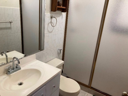 En Venta Acojedora Casa De Una Sola Planta En La Union Calle Privada. Sal