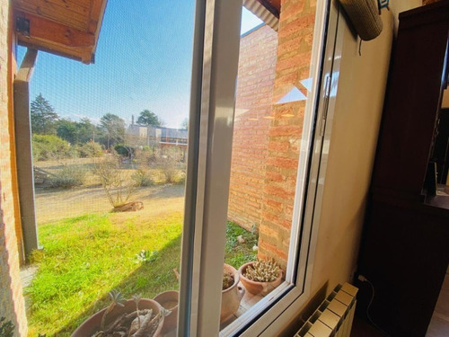 Venta De Vivienda Con Casa De Té En Villa General Belgrano - Inv0035