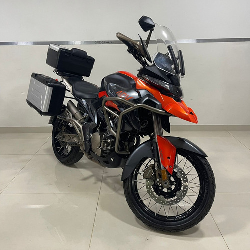 Imagen 21 de 25 de Zontes T310 Rayos 2022 Usada 10148 Km Permuta Personal 12/18
