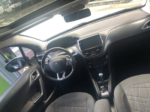 Imagem 8 de 9 de Peugeot