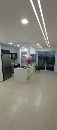 Imagen 8 de 12 de Apartamento En Venta En Residencias Ineska Mañongo
