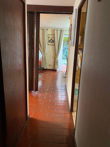 Amplia Casa 5d 3b 3e 1b Barrio Con Alta Seguridad