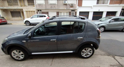 Renault Sandero Stepway 1.6 Confort 105cv