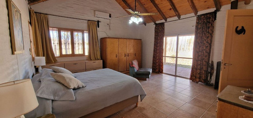 Venta Casa 4 Dormitorios En Gran Terreno Barreal