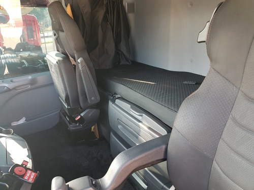Imagem 2 de 15 de Mercedes Actros 2546