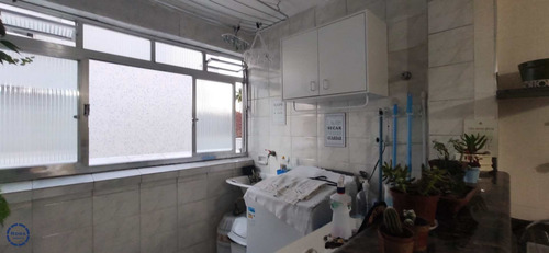 Apartamento Com 2 Dormitórios No Boqueirão, Santos - V17912