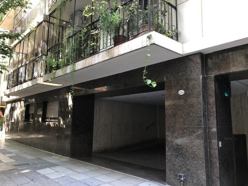 Impecable Departamento De 3 Ambientes Con Cochera Y Baulera