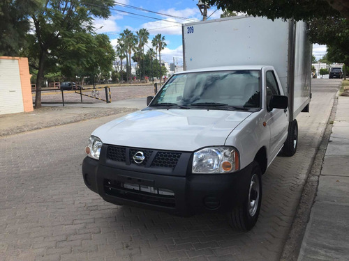 Nissan Np300 2.4 Chasis Dh Mt 2015