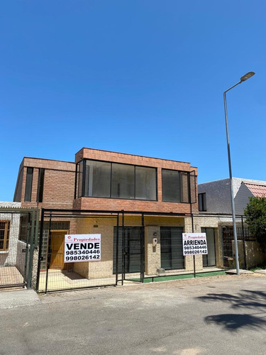 Vendo Amplia Casa En Condominio Sector Sur