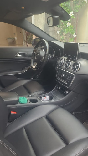 Mercedes-Benz Clase GLA 1.6 Gla200 Urban 156cv