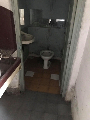 Imagen 2 de 30 de Casa Con 2 Locales Abajo En Lugano
