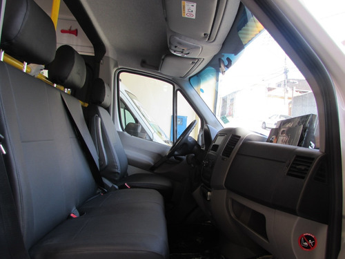 Mercedes Benz Sprinter Van 2019