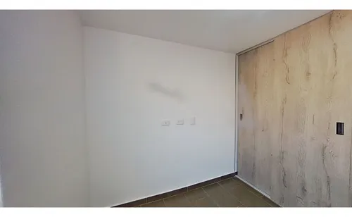 Apartamento En Venta Aralias Bello (x)