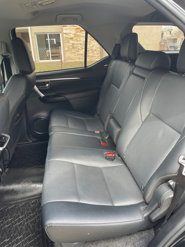 Toyota Hilux SW4 2.8 Srx 177cv 4x4 7as At