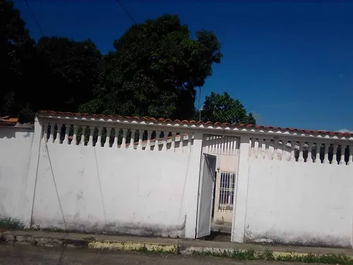 Casa En Venta - Charallave