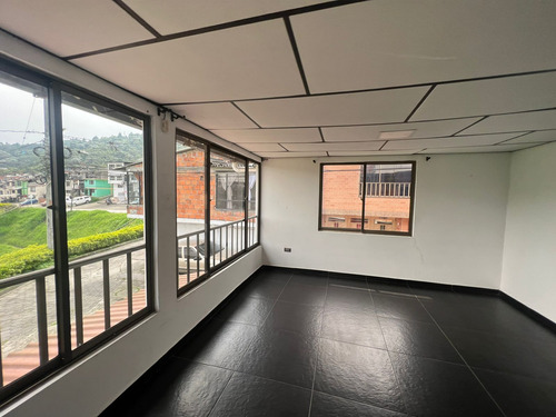 Venta De Casa En Peralonso, Manizales