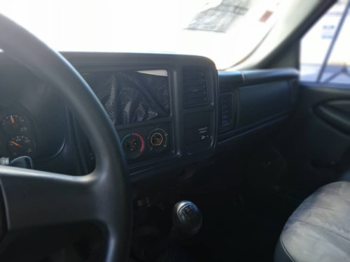 Imagen 8 de 11 de Chevrolet Cheyenne C3500 Camion Cava
