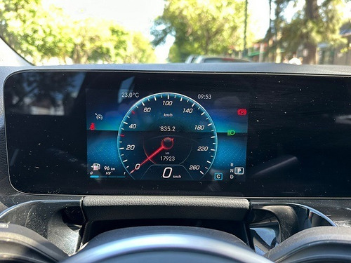 Imagen 15 de 25 de Mercedes Benz Gla 200 Progressive 1.3t De 163cv 2021 17900km