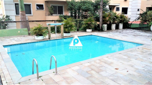Casa À Venda Em Laranjeiras - 6 Quartos - 9 Banheiros -piscina-sauna-churrasqueira- 582 M2 - 26212