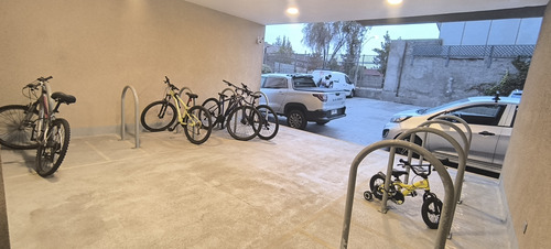 Arriendo Dpto 2d 1b A Pasos Metro El Parron C/estacionam