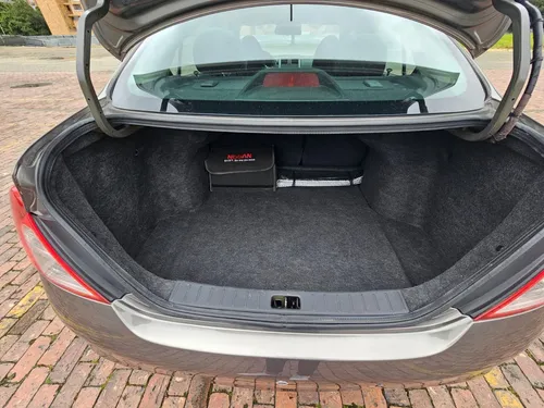 Nissan Versa 1.6 Advance