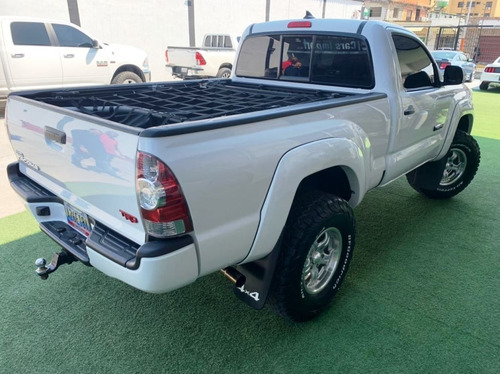 Imagen 6 de 10 de Toyota Tacoma 2014 4x4 Automático Varios Extras