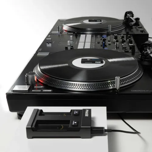 Controlador Dj Mwm Essential Phase Dj 110/220v Controlador Dj Mwm Essential Phase Dj 110/220v