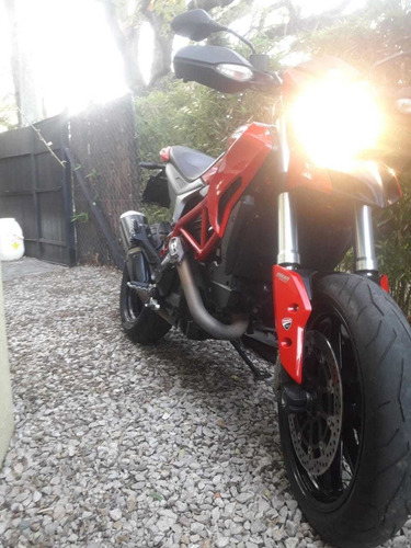 Ducati Hypermotard