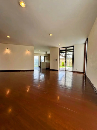 Casa Amplia En Venta En Residencial Rancho El Mesón En Calimaya