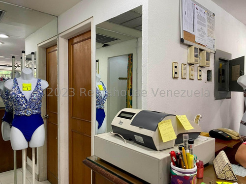Se Vende Excelente Local Comercial En El C.c. Terrazas Del Ávila Mls 25-11211