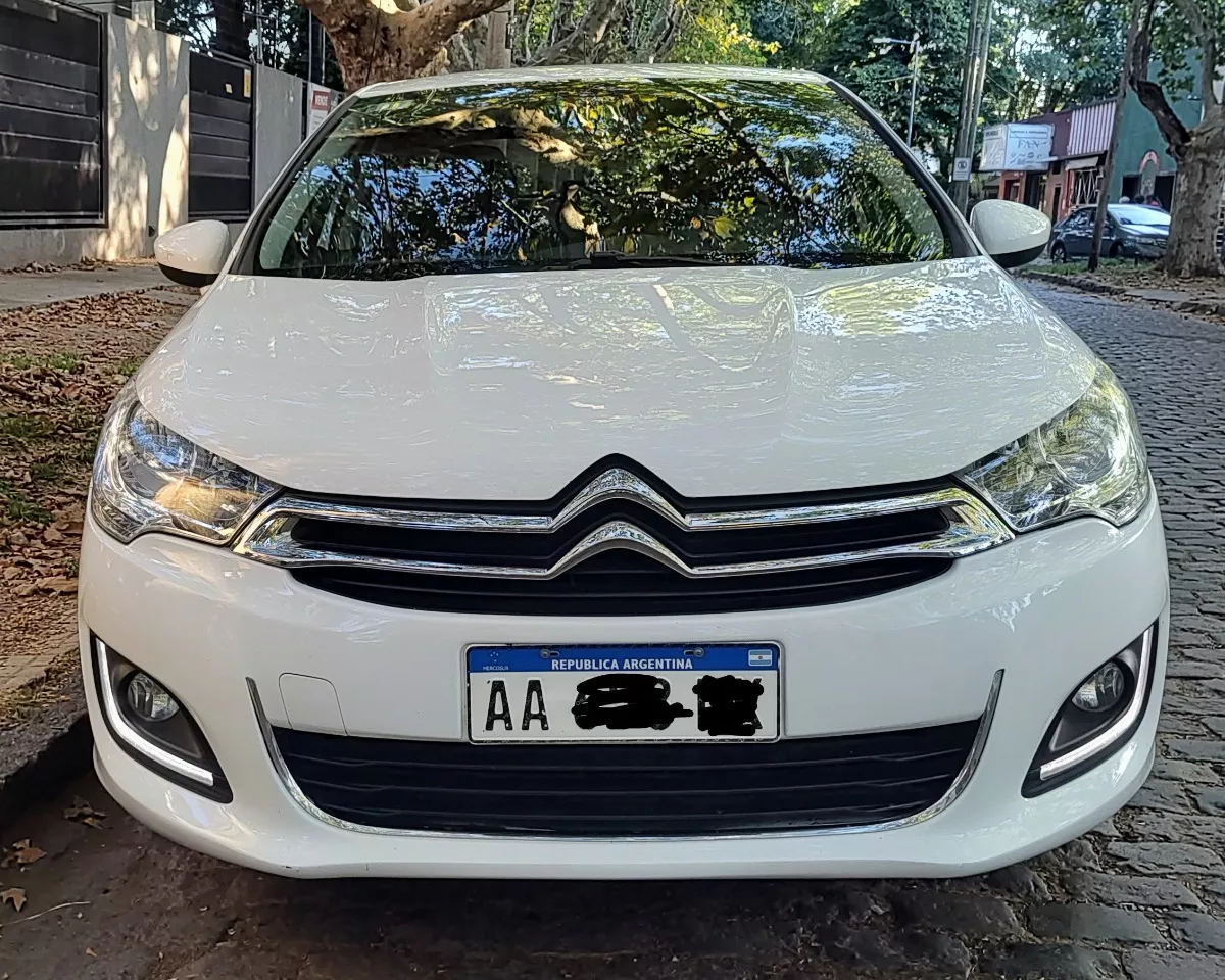 Citroën C4 Lounge 2.0 Live 143cv