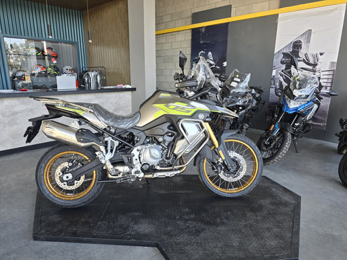 Voge 900 Dsx