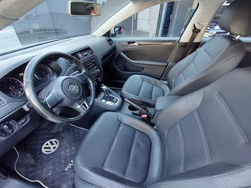 Imagem 5 de 10 de Vw Jetta Confortline 2.0 Aut 2012