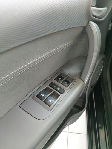 Imagem 4 de 14 de Fiat Grand Siena 1.6 Mpi Essence 16v Flex 4p Manual 2016/201