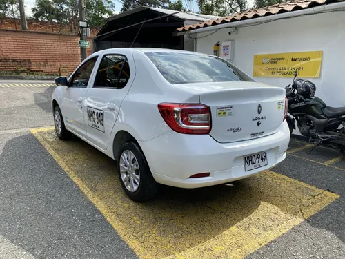 Renault Logan 1.6 Life+ Mt 4x2 2024