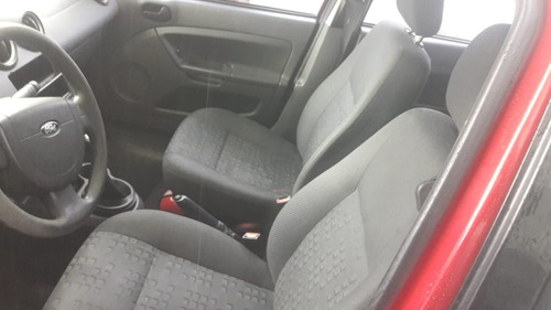 Ford Fiesta 1.6 Com A/c D/h Ano 2004 Sucata Para Peças