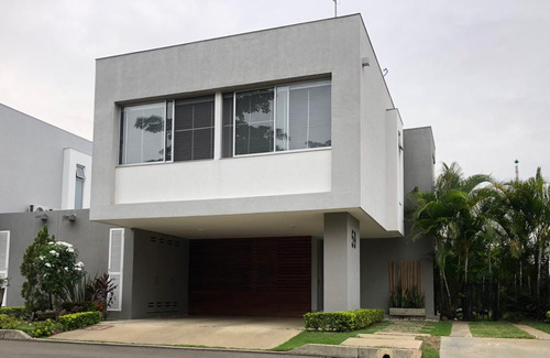 Casa En Arriendo En Cali Pance. Cod 112346