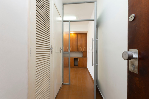 Imagem 17 de 22 de Sala Comercial À Venda Na Praça Tiradentes, Centro, Rio De Janeiro - Rj - Liv-0703