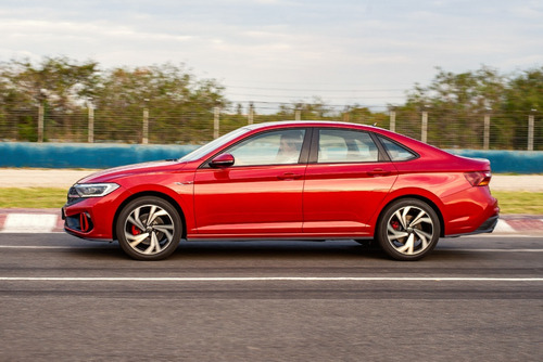 Imagen 19 de 22 de Volkswagen Vento Gli 350 Tsi 2.0 230cv My23! Hay Stock!! #28