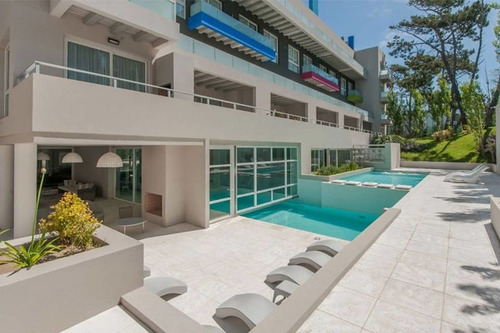 Imagen 3 de 14 de Duplex De Lujo Spa Frente Al Mar Carilo Alquiler
