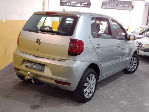 Imagem 2 de 17 de Vw Fox G2 Trend 1.0 Flex 2014 Completo - Novíssimo!