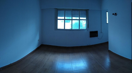 Casa En Dos Plantas 3 Ambientes Con 2 Baños
