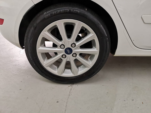 Ford Fiesta 1.6 16v Titanium Flex Powershift 5p