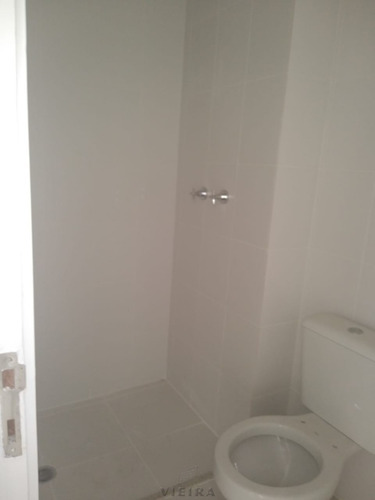 Imagem 11 de 15 de Sala Com Living Ampliado!! - 2745-1