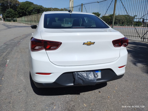 Chevrolet Onix plus 1.0 LT, 3 cilindros, 6 marchas aspirado.