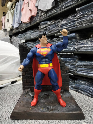 Dc Multiverse Superman, Dark Knight Return, 30 Anniversary!! (Usado)